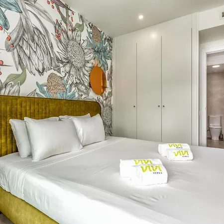 Vivi Homes - Sunny Views Wellness, Gym, Pool & Sea View