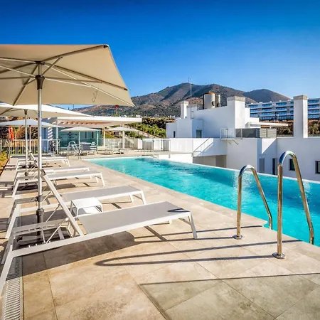 Vivi Homes - Sunny Views Wellness, Gym, Pool & Sea View Apartment Fuengirola