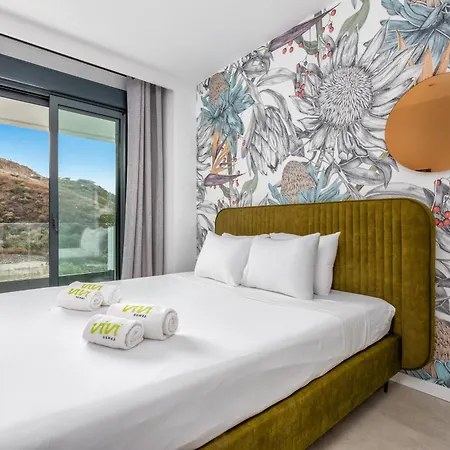 Vivi Homes - Sunny Views Wellness, Gym, Pool & Sea View * Fuengirola