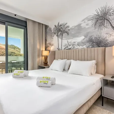Vivi Homes - Sunny Views Wellness, Gym, Pool & Sea View * Fuengirola